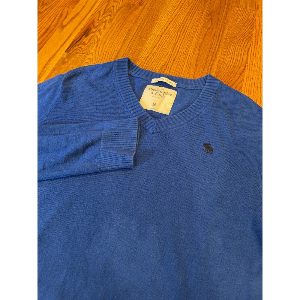 Abercrombie & Fitch Mens Sweater Medium Blue Cashmere Blend V-Neck Moose Logo